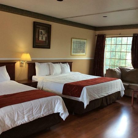 The Village Inn Colts Neck Extérieur photo