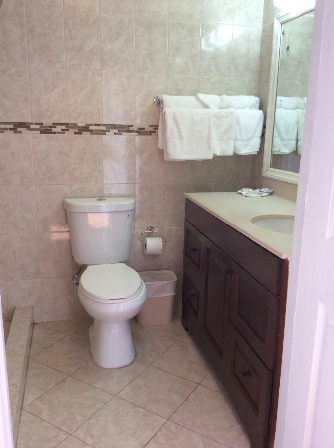 The Village Inn Colts Neck Extérieur photo