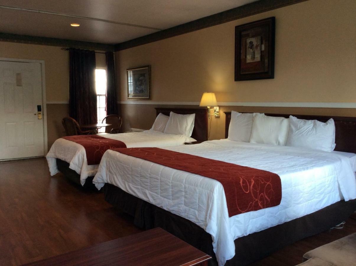 The Village Inn Colts Neck Extérieur photo