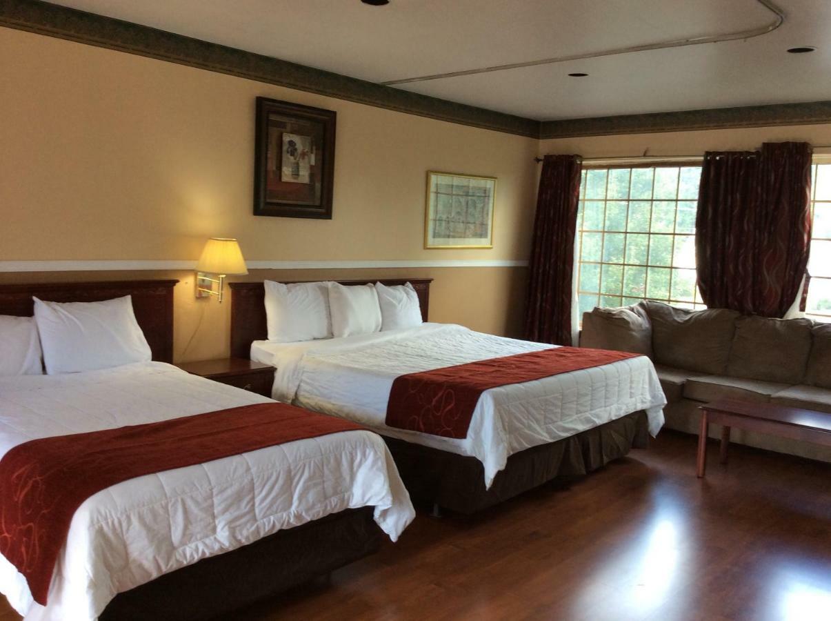 The Village Inn Colts Neck Extérieur photo